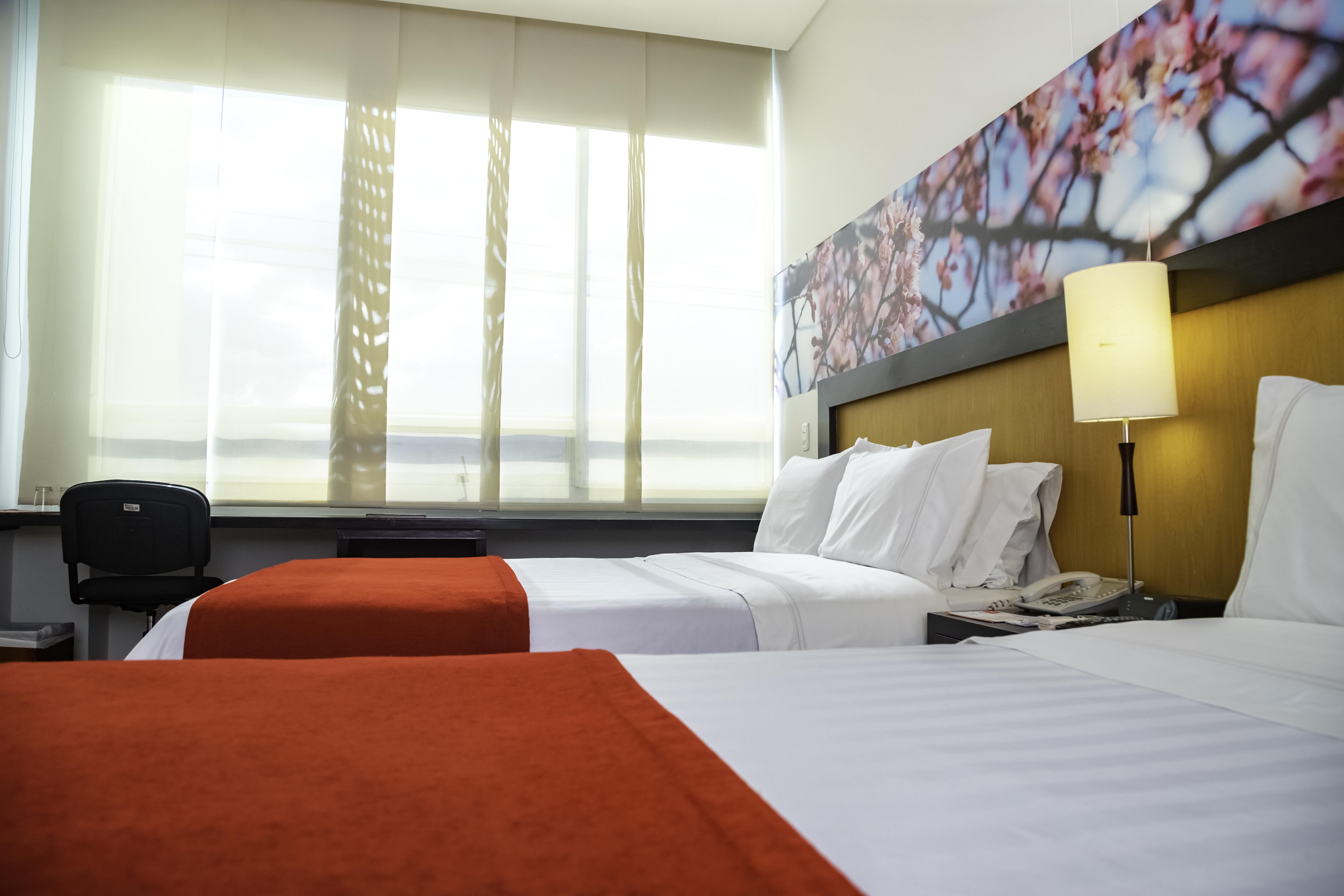 Mi Hotel Sandiego Медельин Экстерьер фото